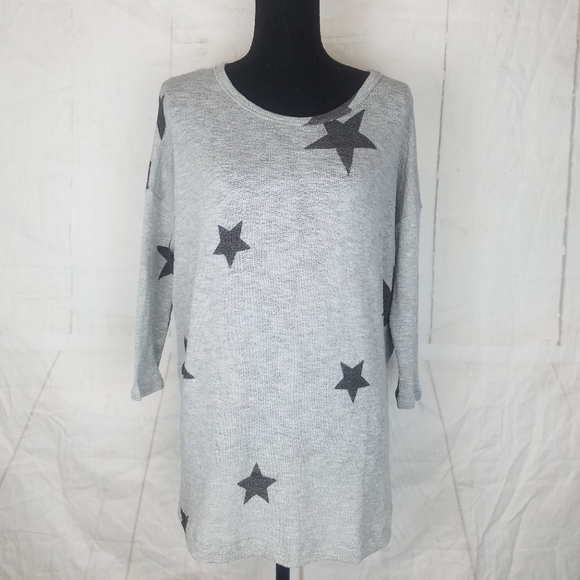 First Love by lovelyn Gray sweater - Picture 1 of 9